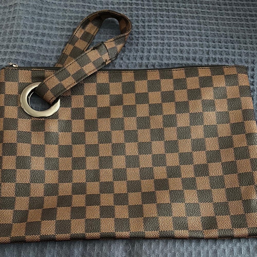 Checkered Brown Wristlet Clutch